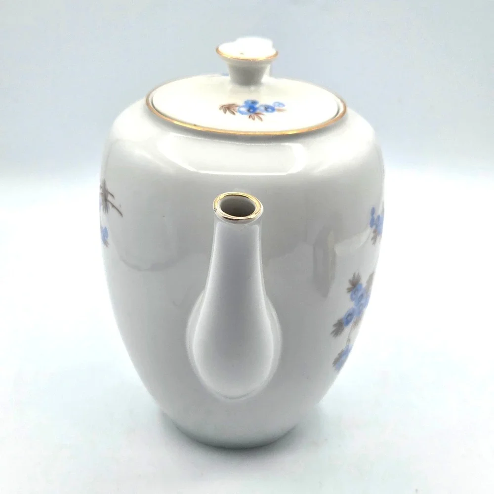 VINTAGE Bavarian Fine China Porcelain TeaPot Delicate Blue Floral Gold‎ Trim